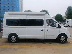 【南京車展】20萬出頭能買到國六長軸高頂房車嗎？程力房車告訴你沒問題！