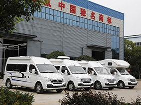 房車年審幾年一次？是不是每年都得檢？