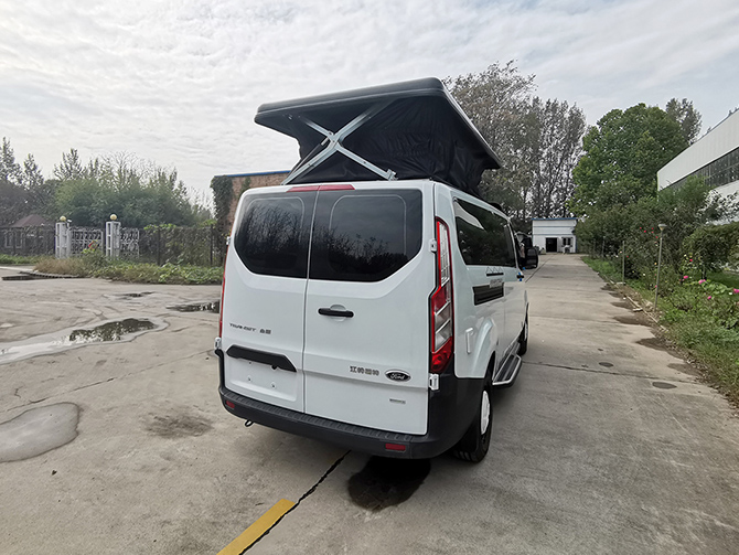 福特新全順升頂房車多方位展示圖4